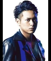 가수, 영화배우인 야마시타 켄지로의 대표 이미지