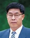 대학교수인 윤동원의 대표 이미지