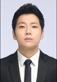 영화배우인 석일우의 대표 이미지