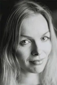 영화배우인 엘마 리사 군나르스도티르의 대표 이미지