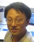대학교수인 윤석현의 대표 이미지