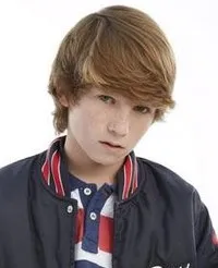 영화배우인 쿠퍼 로스의 대표 이미지