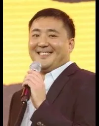 영화감독인 왕자명의 대표 이미지