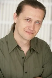 영화배우인 알레 넬리우빈의 대표 이미지