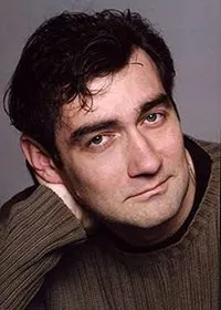 영화배우인 콘스탄틴 유시케비치의 대표 이미지