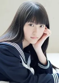 영화배우인 코야마 리나의 대표 이미지