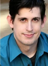 영화배우인 마이클 비어즐리의 대표 이미지