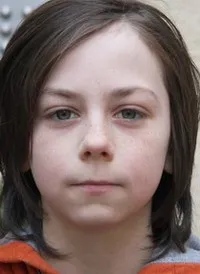 영화배우인 트리스탄 괴벨의 대표 이미지