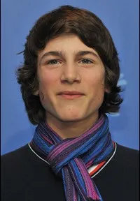 영화배우인 사무엘 슈나이더의 대표 이미지