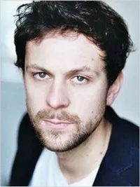 영화배우인 피에르 로쉬포르의 대표 이미지