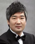대학교수, 연주가인 윤영조의 대표 이미지