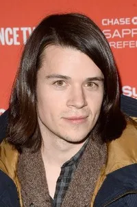 영화감독인 미키 키팅의 대표 이미지