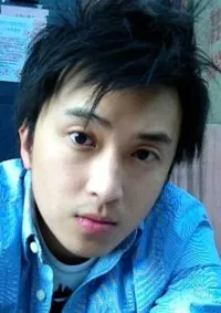 영화감독인 이프 첸의 대표 이미지