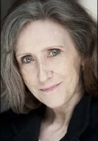 영화배우인 다이아나 스튜어트의 대표 이미지