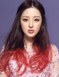 영화배우인 왕결희의 대표 이미지