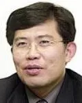 대학교수인 윤창현의 대표 이미지
