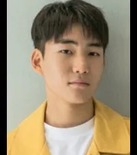 영화배우인 탕준상의 대표 이미지