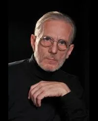 영화배우인 졸트 코바치의 대표 이미지