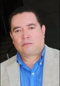 영화감독인 르네 포투나토의 대표 이미지