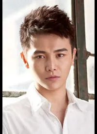 영화배우인 손견의 대표 이미지