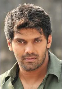 영화배우인 아리야의 대표 이미지