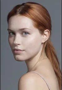 영화배우인 제시 틸튼의 대표 이미지