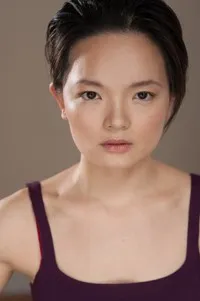영화배우인 웨이-이 린의 대표 이미지