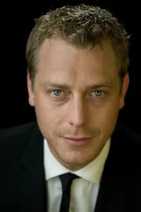 영화배우인 마르크 판 에이우언의 대표 이미지