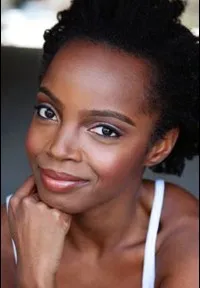 영화배우인 마미야 보아포의 대표 이미지