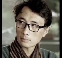 영화감독인 이립소의 대표 이미지