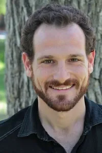 영화배우인 론 웨이스버그의 대표 이미지