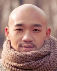가수인 이대말의 대표 이미지