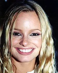 영화배우인 야엘 바르-조하르의 대표 이미지