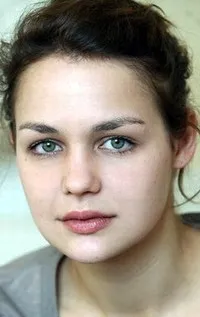 영화배우인 루이제 하이아의 대표 이미지