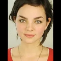 영화배우인 소피 샤를로테 콘라드의 대표 이미지