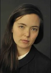 영화배우인 이솔데 채-로렌스의 대표 이미지