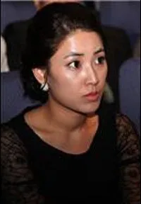 영화배우인 김서율의 대표 이미지