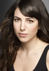 영화배우인 알리시아 루비오의 대표 이미지