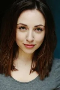 영화배우인 니콜라 포제너의 대표 이미지