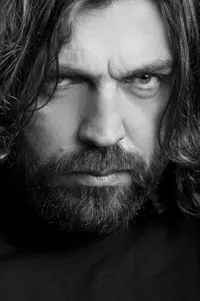 영화배우인 호빅 코츠케리안의 대표 이미지