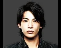 영화배우인 쿄헤이 혼조의 대표 이미지
