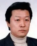 건축가인 유건의 대표 이미지