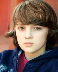 영화배우인 토비 니콜스의 대표 이미지