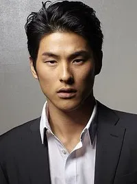 영화배우인 스즈키 타카유키의 대표 이미지