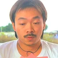 감독, 각본, 배우인 조건남의 대표 이미지