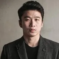 영화배우인 강덕중의 대표 이미지