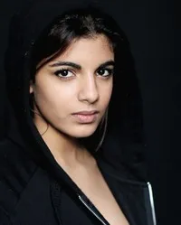 영화배우인 도니아 에덴의 대표 이미지