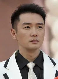 영화배우인 공쟁의 대표 이미지