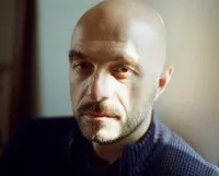 영화제작자인 라티 오넬리의 대표 이미지