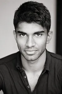 영화배우인 니케쉬 파텔의 대표 이미지